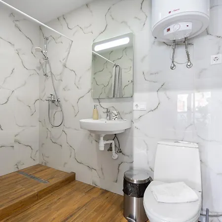 Apartment на площі ринок 3